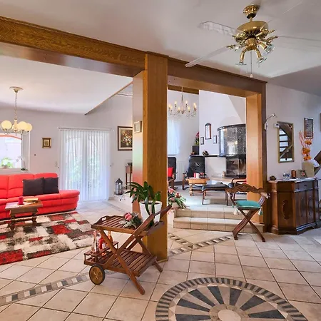 Vallis Aurea Дом отдыха *