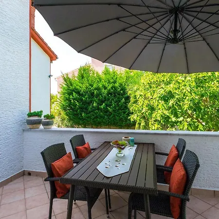 Vallis Aurea بوريتش