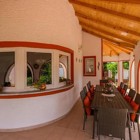 Vallis Aurea بيت للعطل